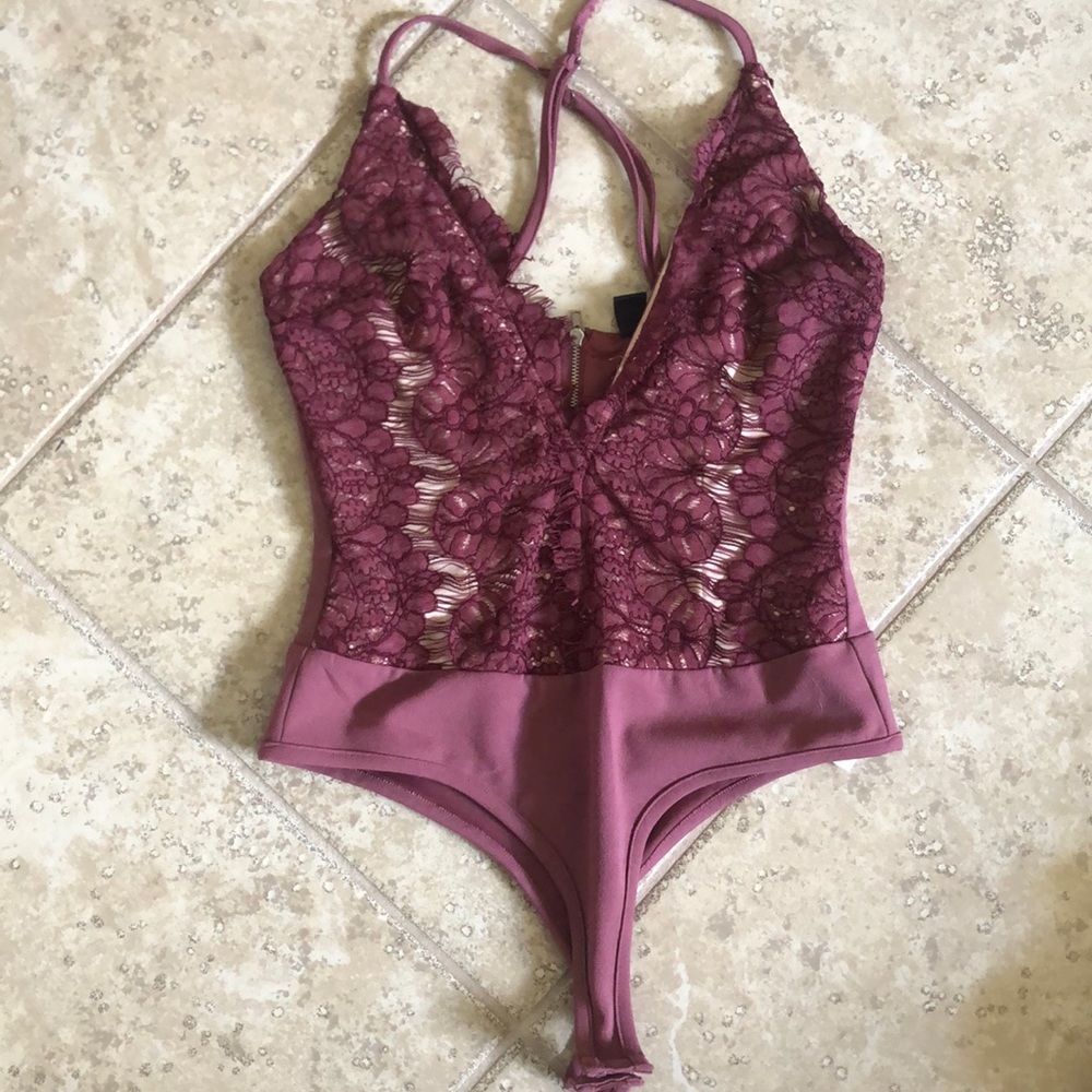 Lace Windsor Bodysuit